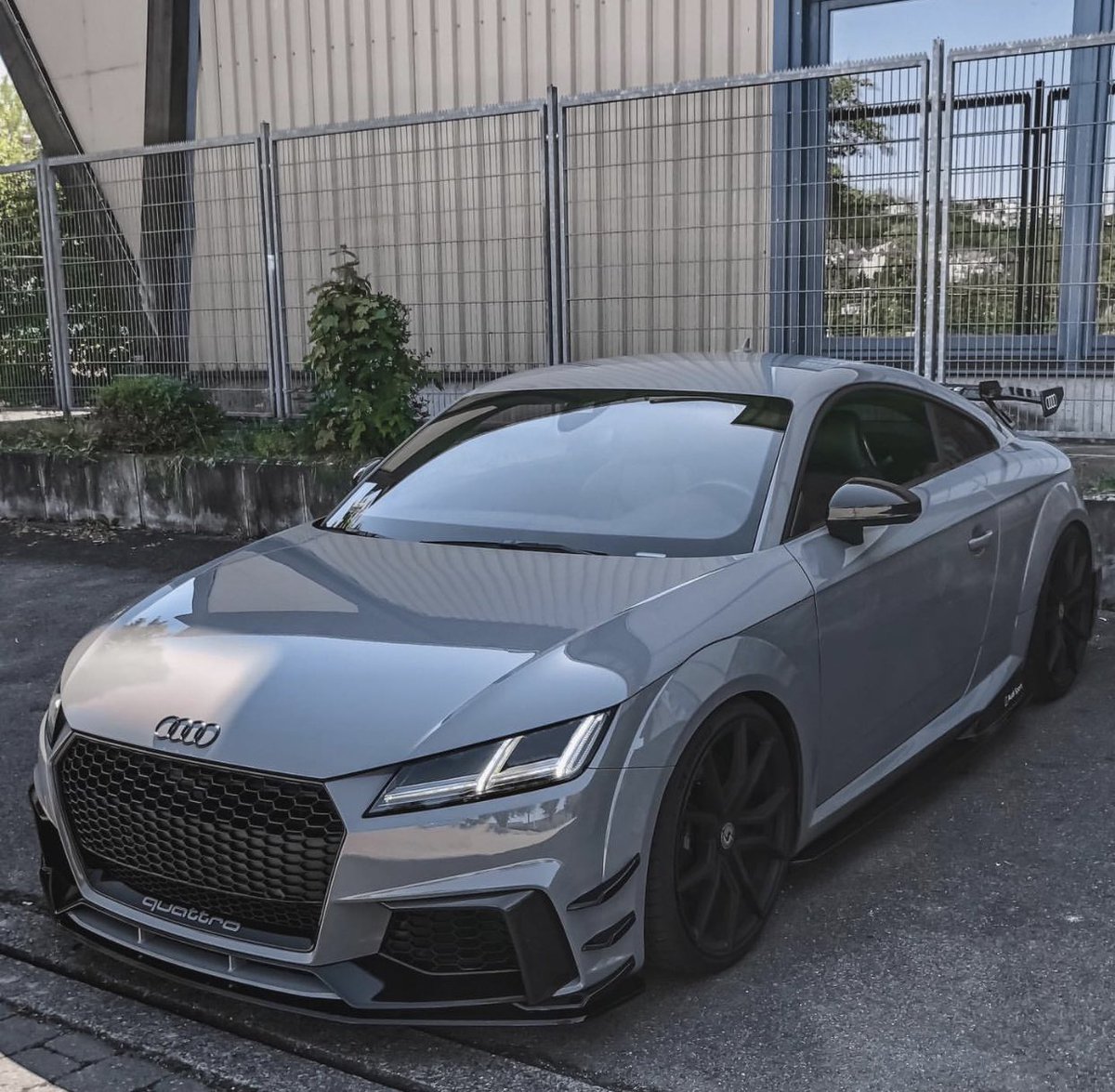carpxrnpicx's tweet photo. Audi TTRS https://t.co/FtngeqNhD6