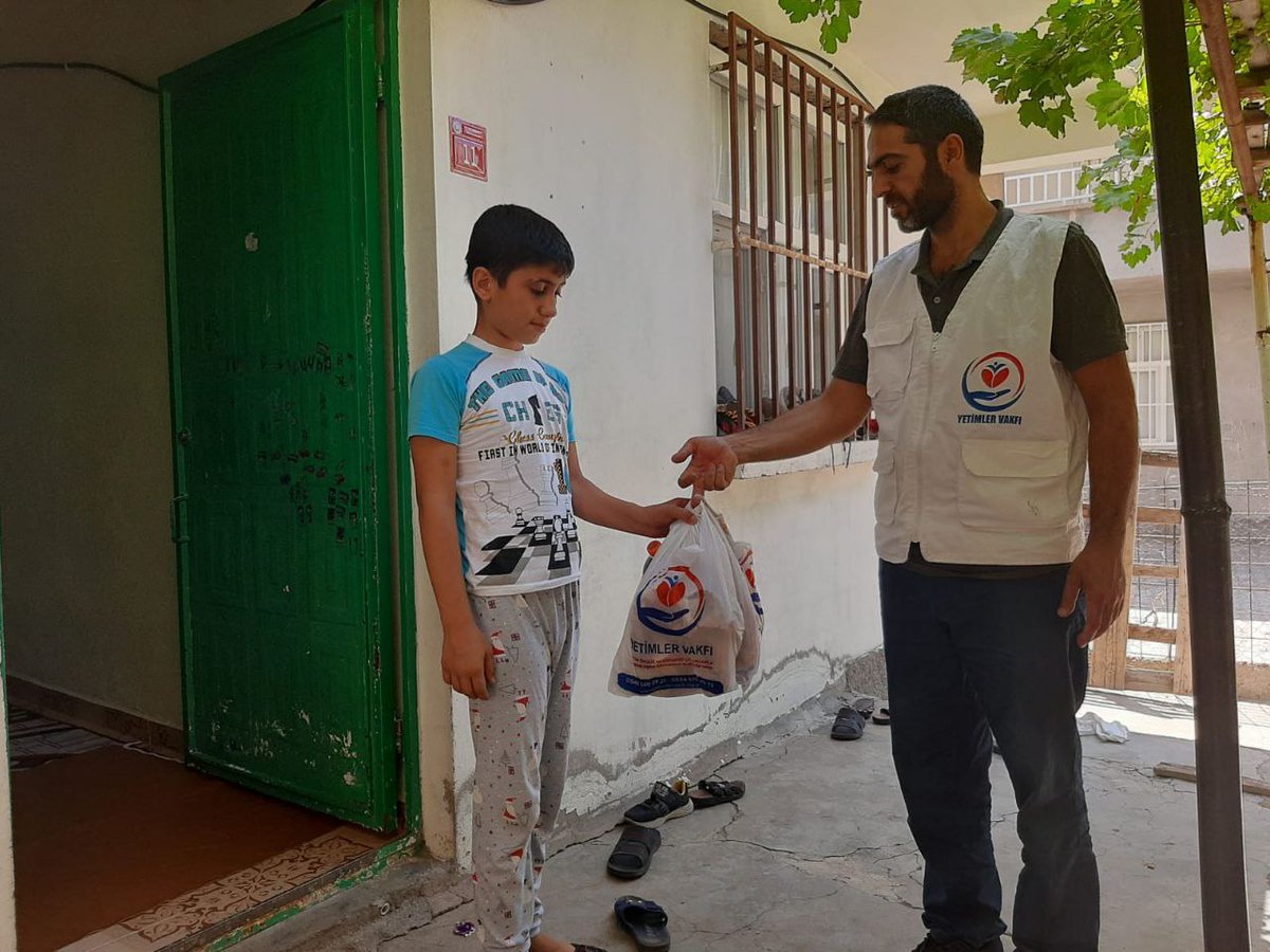 YetimlerVakfim's tweet photo. Yetim ailelerimize kırmızı et yardımında bulunduk, Allah yardımseverlerimizin hayırlarını kabul etsin. Sizlerde bu hayra ortak olun.
Detaylı bilgi için

📱0549 540 29 21

🌐https://t.co/owq9n2qrno https://t.co/gj6NfVThFQ