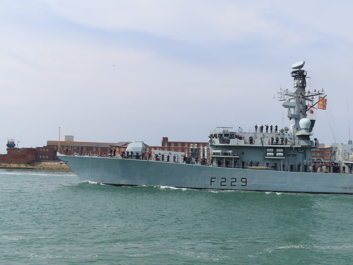 georgeemmett8's tweet photo. @HMSLANCASTER departing from Portsmouth on the 15.8.2022.
@WarshipCam
@scottyc298
@CorbenJake https://t.co/fKz8z0DZq1