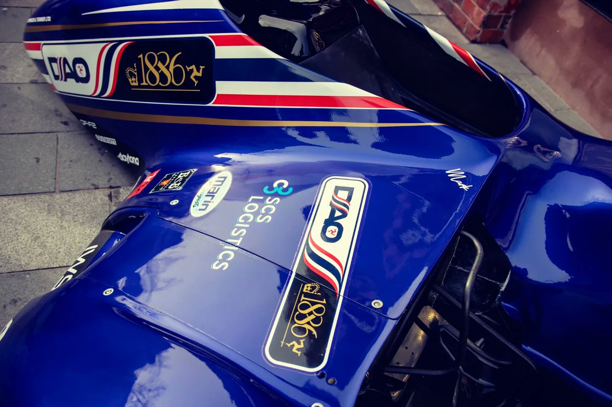 team45racing's tweet photo. Isn't she lovely 😍🔥

📸@lucascroydon
#mondaymotivation
#mondayfocus 
#3wheelingtt 
#sidecars 
#DAO1886 
#team45racing https://t.co/0W8ZWLSL4s