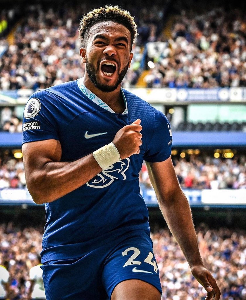 iamthisorthat's tweet photo. Who's the most complete RB
Like For Trent Arnold
Retweet for Reece James

#AnthonyTaylorOut Aouar Anthony Gordon Mbappe Mike Dean Neymar Gallagher Man U Chelsea Mourinho Dest Taliban Liverpool Bandits Igbo https://t.co/S4i6rn0ypj