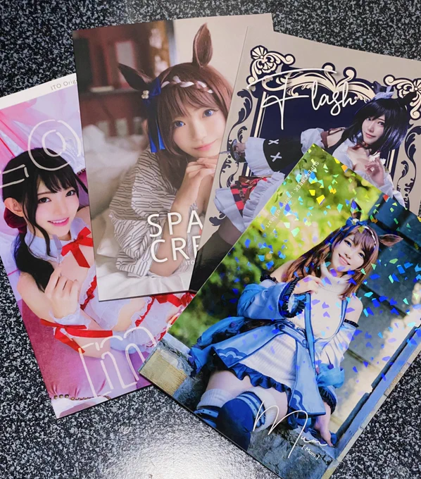 イトウさん( )の『Mum』、各既刊拝読致しましたクリークやフラッシュの掘り下げが徹底していて雰囲気や仕草がとても可愛らしい…ページの1枚1枚からウマ娘が大好きな気持ちが伝わってくるステキすぎる御本でした 
