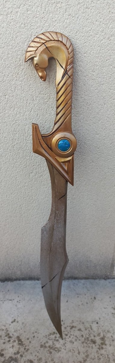 PetitTonnerre_'s tweet photo. Bonjooour ⭐️
Vous vous rappelez de cette épée ? 🗡
Je suis contraint de la proposer à la vente
N'hésitez pas à venir Dm si intéressé.e ! https://t.co/5OYhzVR7VE