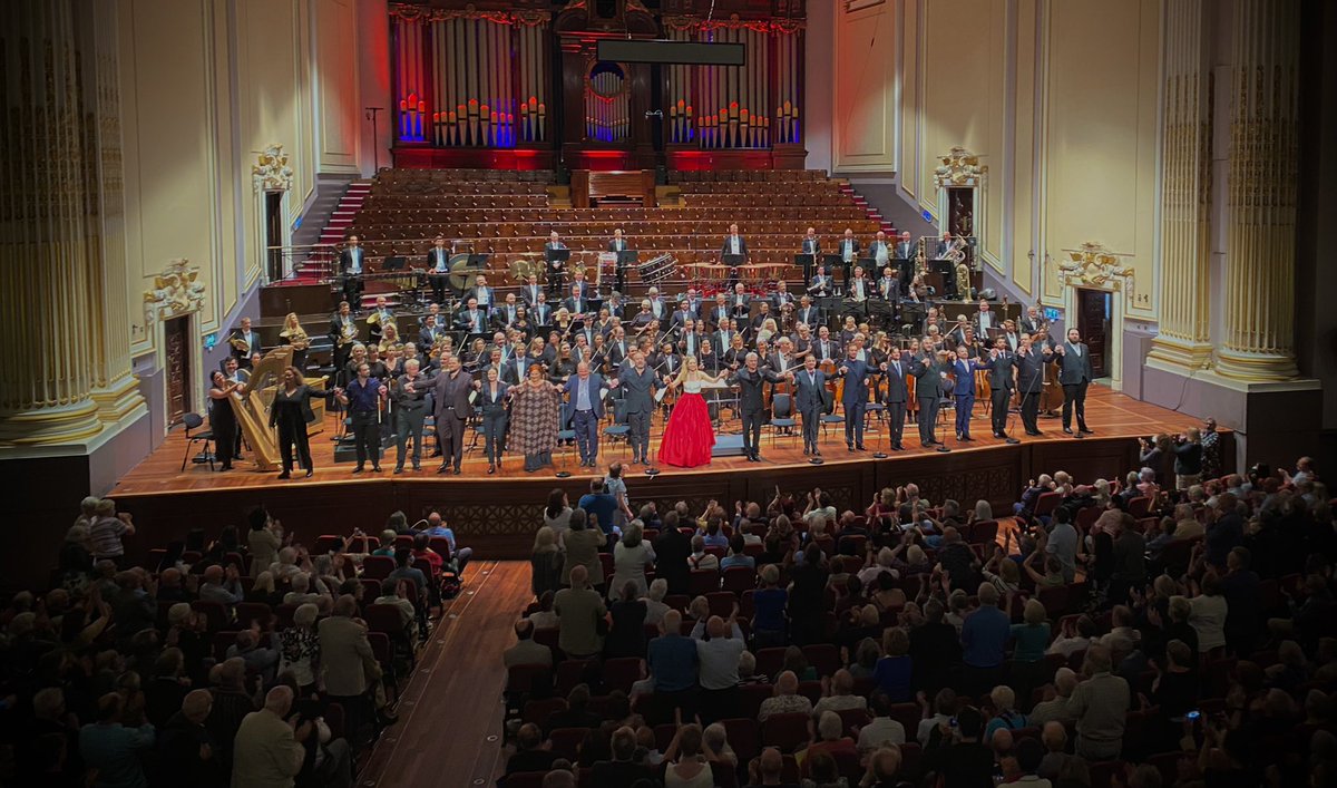 AskonasHolt's tweet photo. #EdGardner and the @Bergenfilharmon returned to @edintfest after the success of 2017’s #PeterGrimes last night with a sensational performance of #Salome. 

Tonight the orchestra perform #Schumann with @VikingurMusic + #Ravel &amp; #Rachmaninov 🏴󠁧󠁢󠁳󠁣󠁴󠁿🇳🇴🇮🇸👏🏻

#AHOnTour https://t.co/QHthkSBgZn