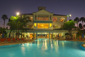 WPCCo's tweet photo. Florida Summers are hot! Check out some of our favorite #resortstyle pools. WPC has been building the #FloridaLifestyle #TheWPCWay for nearly 50 years. https://t.co/1oRqfhiS6Z https://t.co/p3d5UYUq5Y