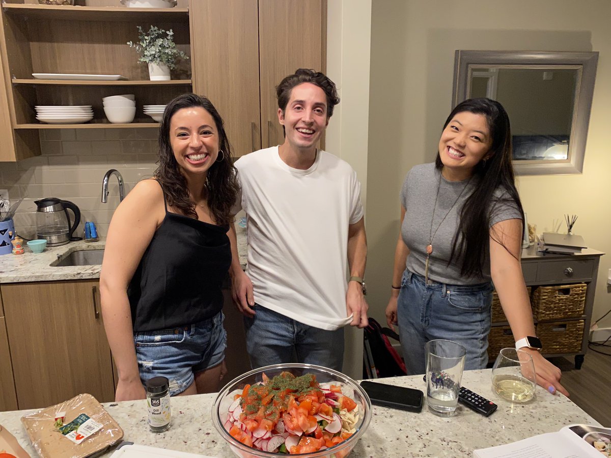 HMSCombinedDerm's tweet photo. Our first year derm residents have started having monthly dinner parties! 🍽
This past weekend featured homemade moussaka 🍆, focaccia bread, fattoush, 🍑 cobbler, 🍋 sumac cornbread, 🍉 mint feta salad & more!
#dermtwitter #cooksofinstagram #dermatology #Foodie https://t.co/uRMOLx5bTJ
