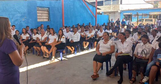 En la MVP este fin de semana iniciamos las Certificaciones de Hijas de Dios, con 127 damas que pudieron gozar del estudio de este maravilloso Libro.
Concentradas en la localidad de Guanarito, Morrones y zonas aledañas #CumpliendolaMisión