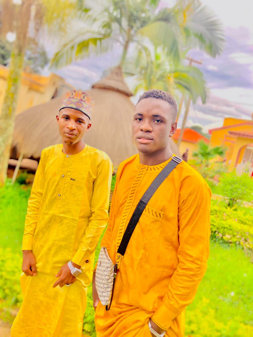 Azizz_Runa tweet picture