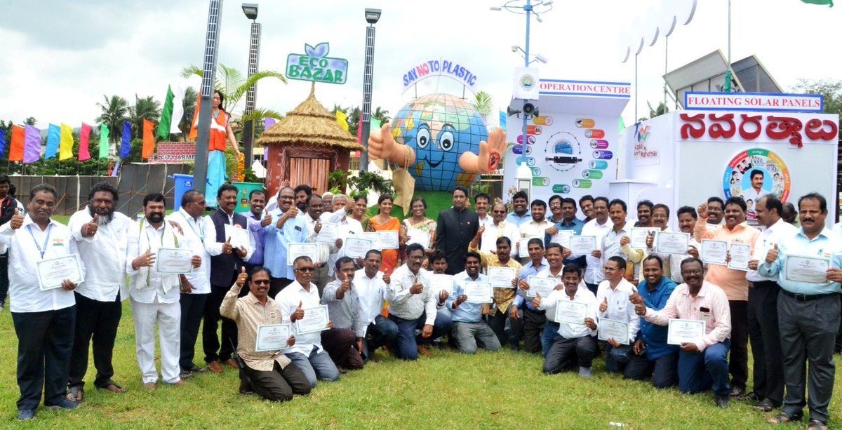 GVMC_VISAKHA's tweet photo. The GVMC tableaux with "No Plastic Theme" bagged First Prize at District Level Independence Day event. Health Minister Smt. Vidadala Rajini and Collector Dr Mallikarjuna presented the award to the GVMC. Proud movement for entire Team of GVMC.
#VizagSaysNotoPlastic
#IsupportVizag https://t.co/Fp0bkP2clU