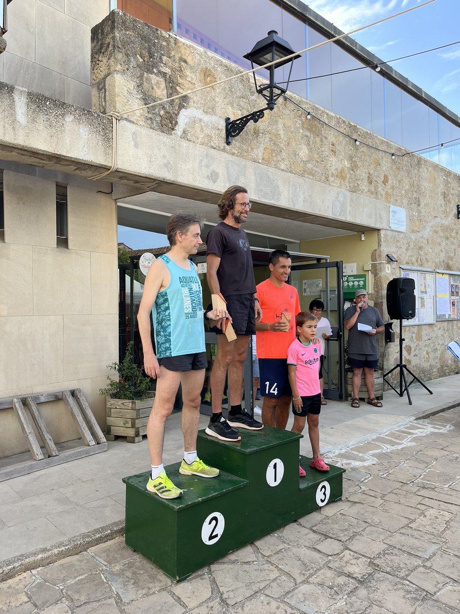 SantiTriguero11's tweet photo. XXVI Cursa popular de Festa Major Castellterçol - Castellcir ⛰🏃‍♂️💪.
#curses #cursespopulars @CursesCatalunya #castellcir #castellterçol https://t.co/pysbixMf7V