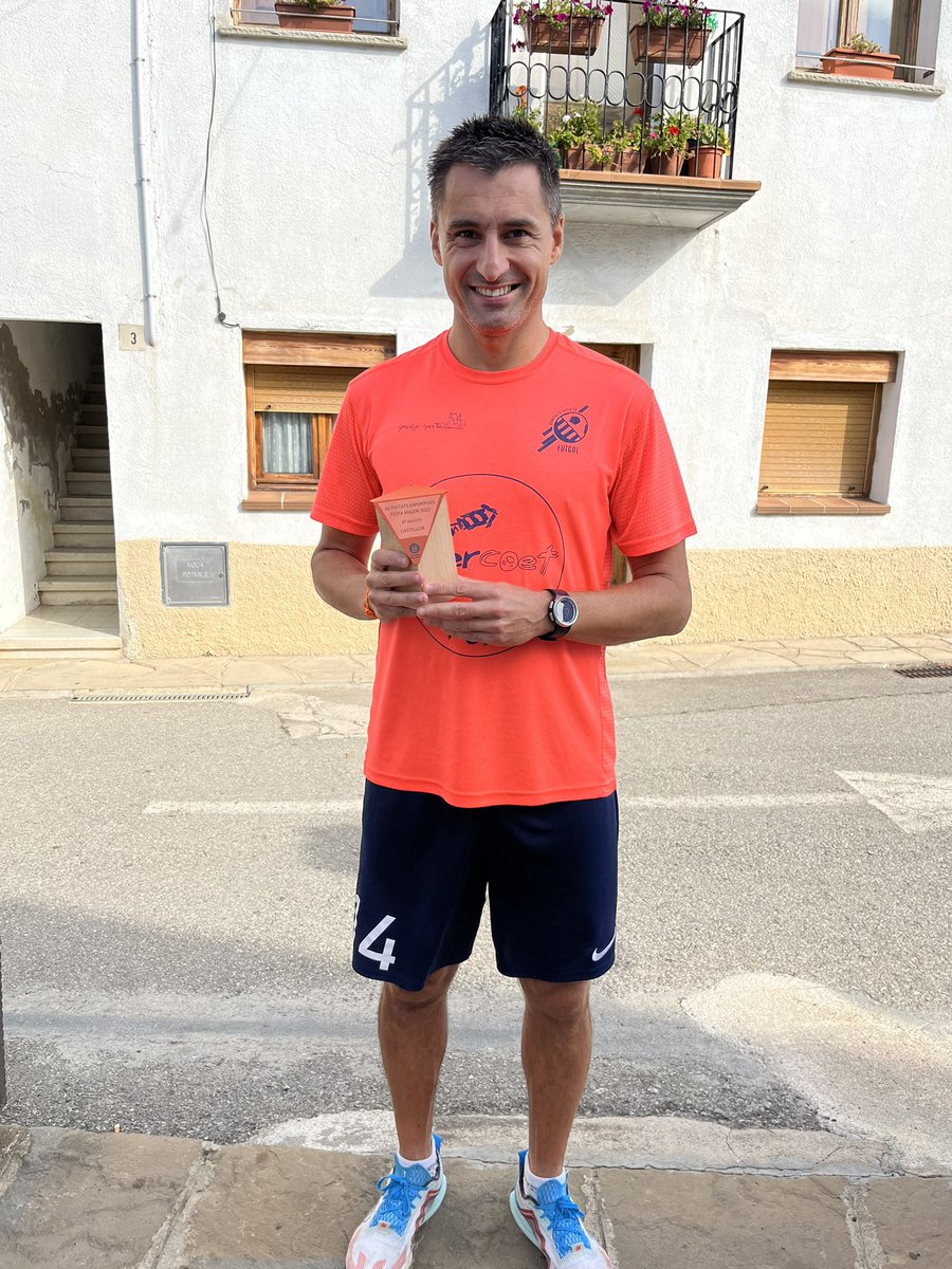 SantiTriguero11's tweet photo. XXVI Cursa popular de Festa Major Castellterçol - Castellcir ⛰🏃‍♂️💪.
#curses #cursespopulars @CursesCatalunya #castellcir #castellterçol https://t.co/pysbixMf7V