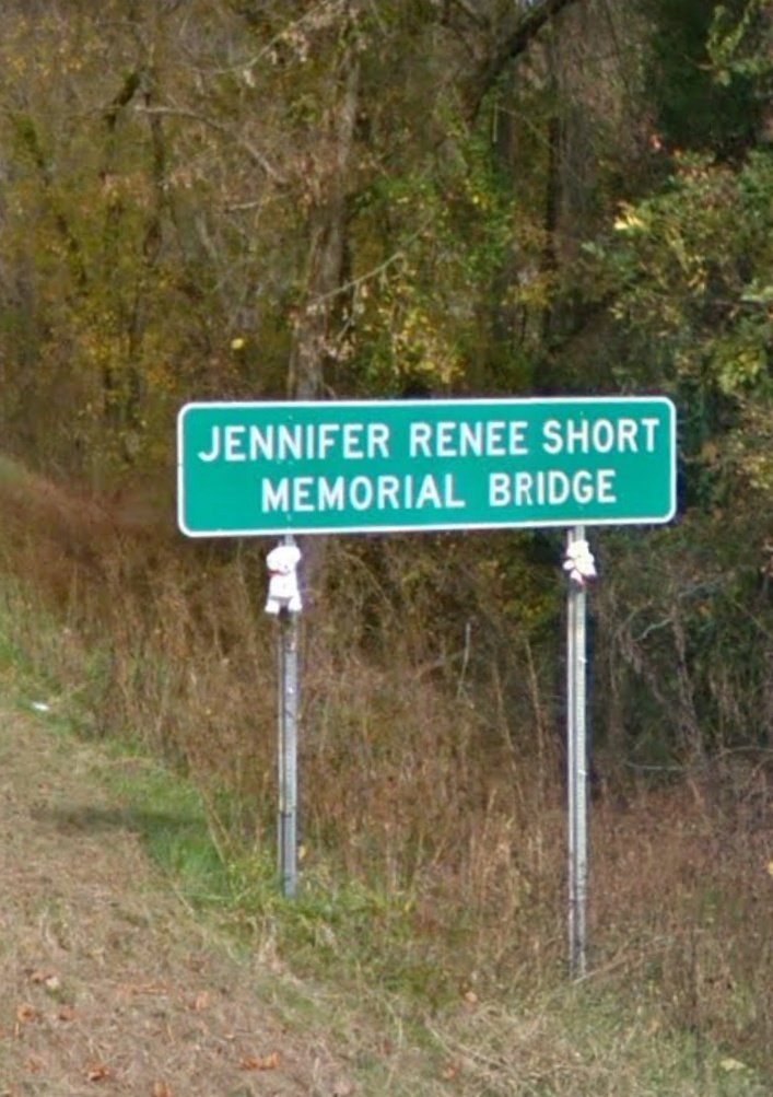 thelastshow's tweet photo. Twenty years today since your parents were murdered as they slept. Twenty years since you were abducted and shot, your bones scattered, found near a creek 30 miles away. I'm upset there is still no justice. Jennifer, you will not be forgotten.๐
#JenniferShort #ShortFamily #VA https://t.co/DA6HhVcr66