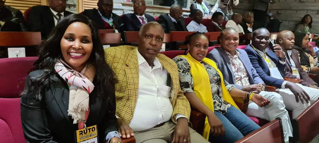 KuriaKimaniMP's tweet photo. Kata sim, tupo site…

From left Hon Ann Thumbi, Hon Chieni MP elect Kieni, @HonWangari MP Gilgil Hon KK Molo and @AnthonyBuluma, CEO KYPA.

#MyFifth https://t.co/9i5APRWYnP