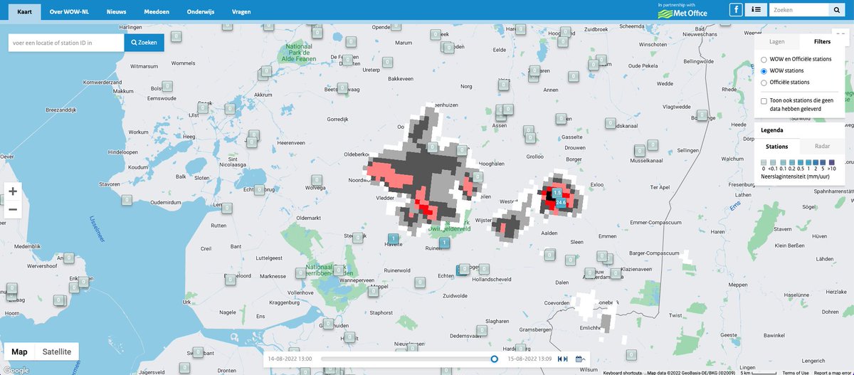 A nice example of a small thunderstorm that misses official stations but passes directly over a WOW-NL station #CitizenScience
