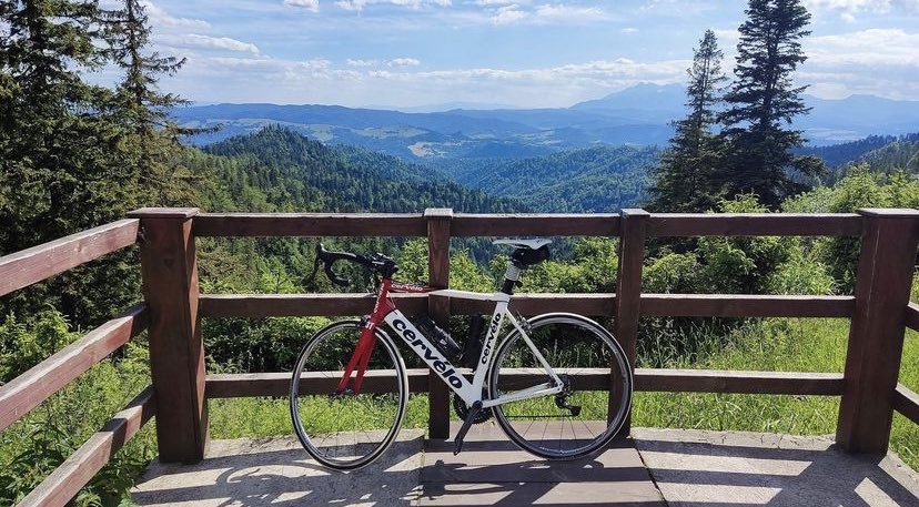 CryptoBikes tweet media