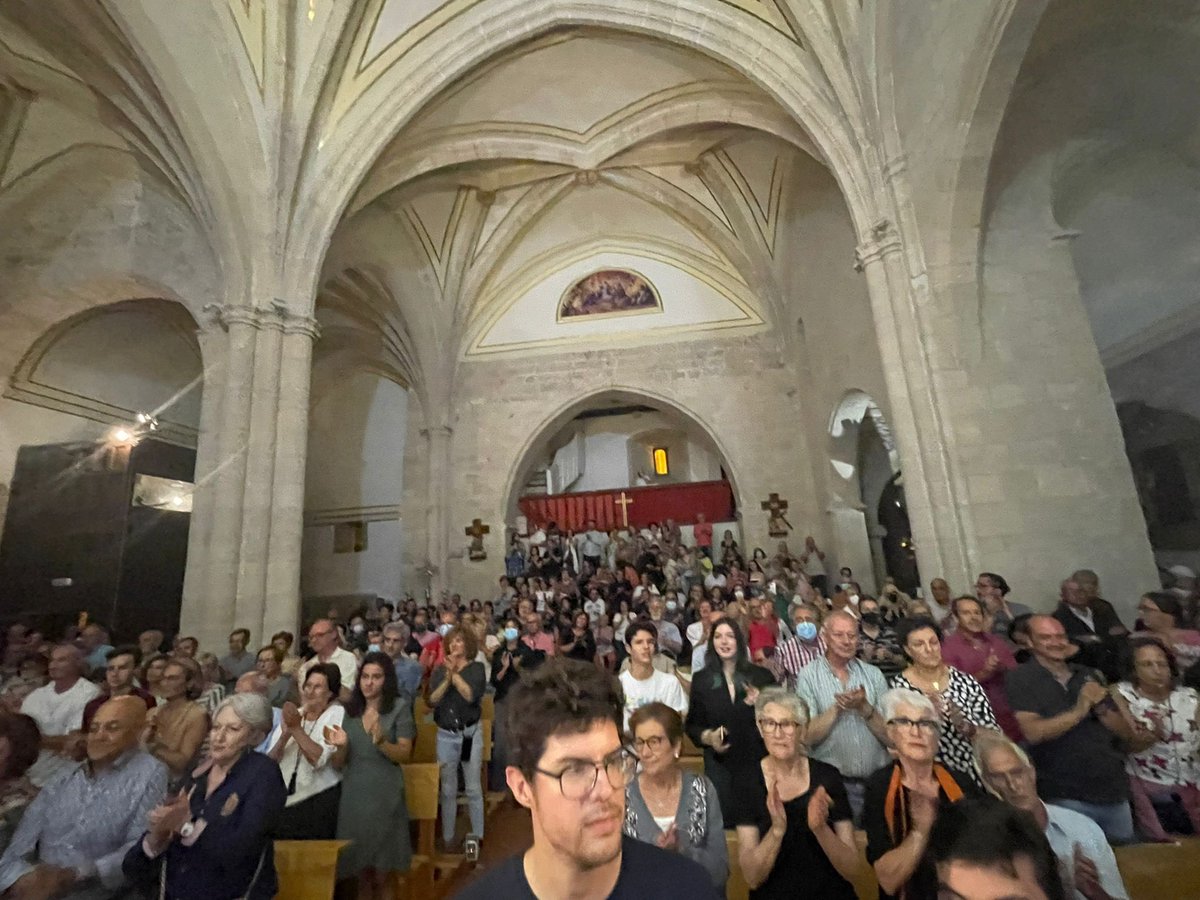 BenjamnPrieto's tweet photo. Gracias Alfredo y Carlos por una nueva edición de #fimuc en Beteta. Nuestra Serranía, un referente en música excelente. Ojalá en sucesivas ediciones tengáis más apoyo de @DipuCuenca y colabore el @gobjccm https://t.co/bXcRQxNiwJ