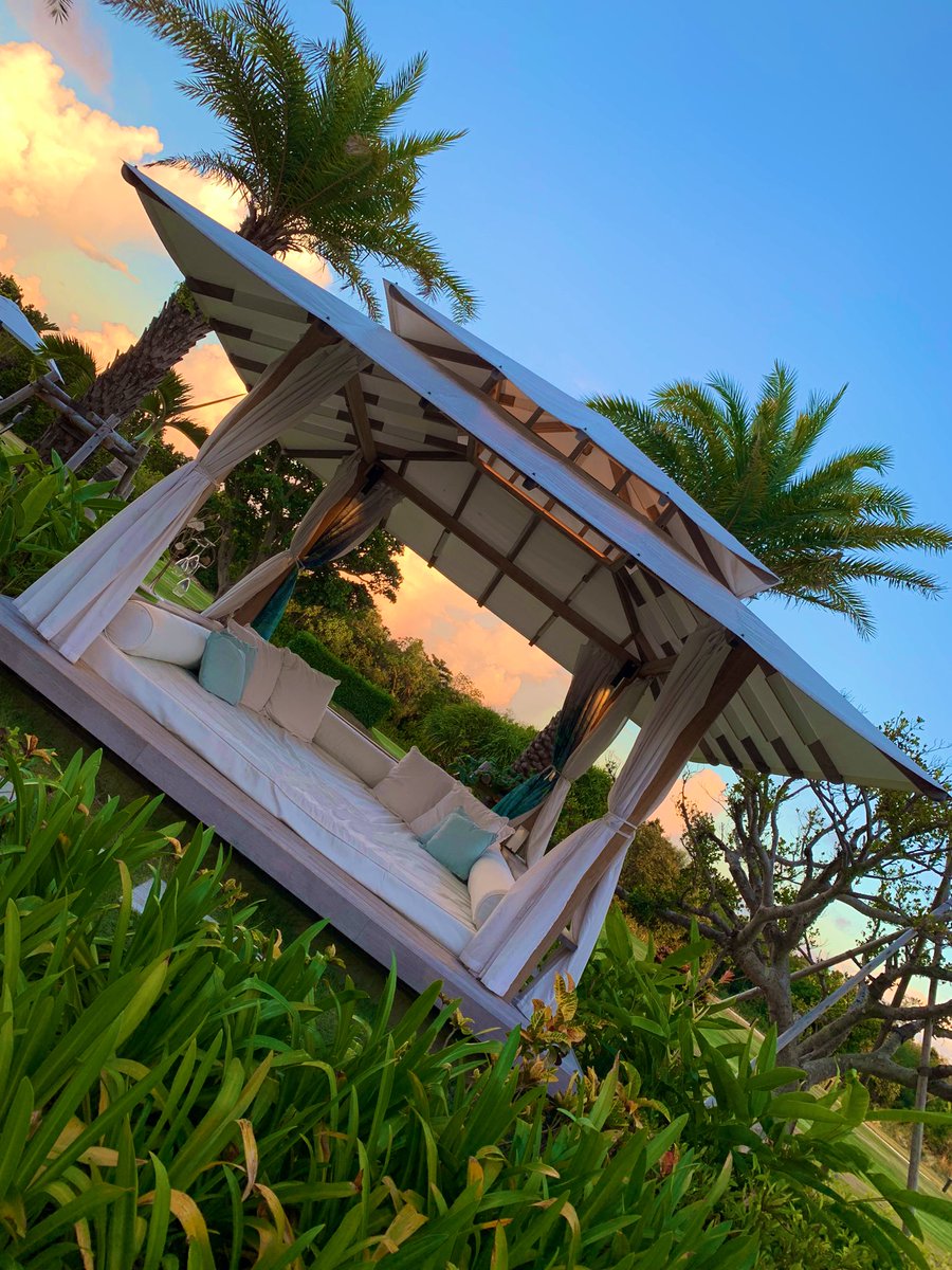 finally707's tweet image. マリンスポーツした後
島野菜ランチして
お酒飲んでココで花火待ち😴

楽しみだけど寝ちゃいそうw