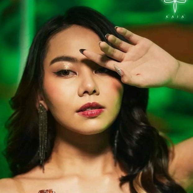 sopyarchive's tweet photo. Where are my black haired Sophia simps??? Black is gorgeous🖤💚

#KAIA_SOPHIA #KAIA https://t.co/OdBf7kjJTU