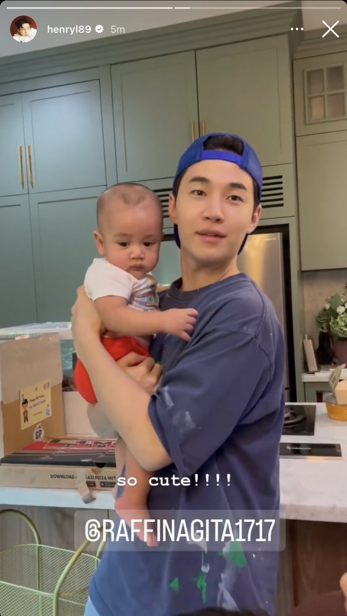 -guys asli da di orang silaturahmi ke semua rumah artis indo keknya😭😭