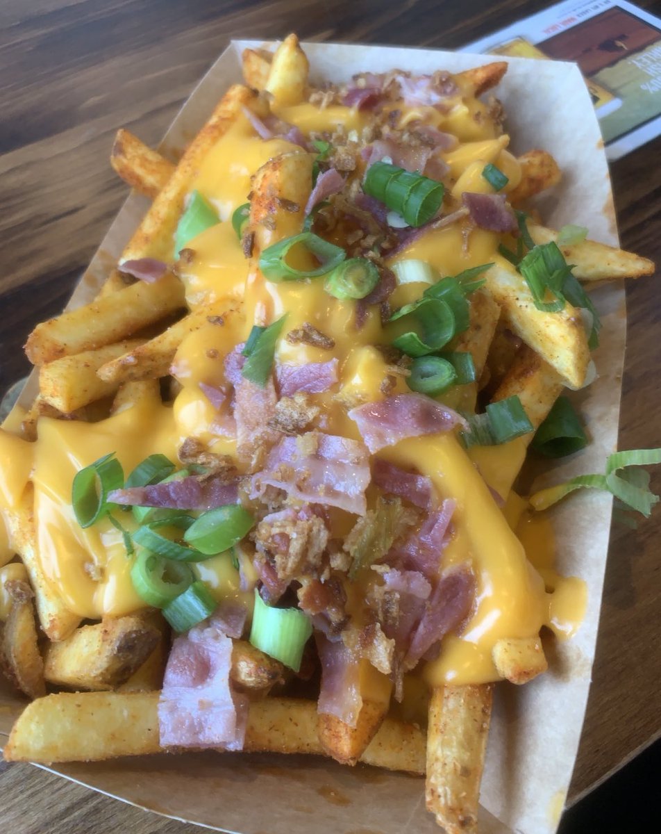FootyScran's tweet photo. Loaded fries at Chester FC (@ChesterFC) 

💷 £5 https://t.co/xPc71izWTr