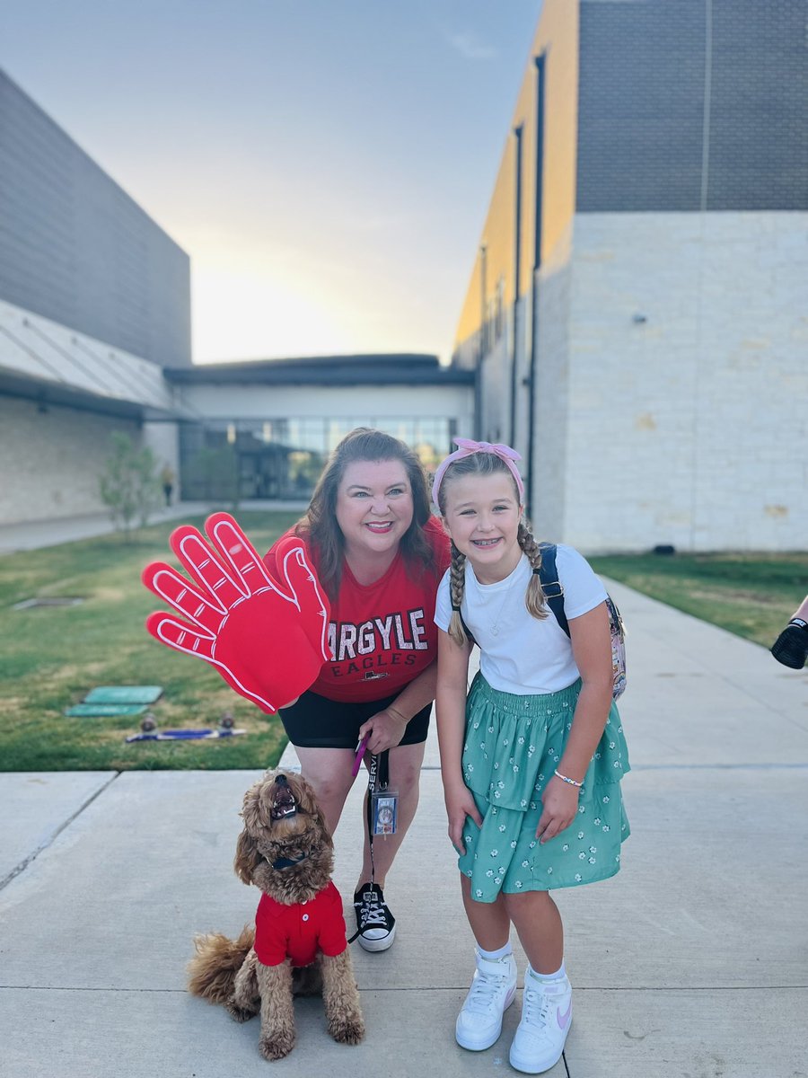 HarvestTexas's tweet photo. Happy first day of school @ArgyleISD 🦅!! #eaglesfirstday https://t.co/ePcDkP4EOJ