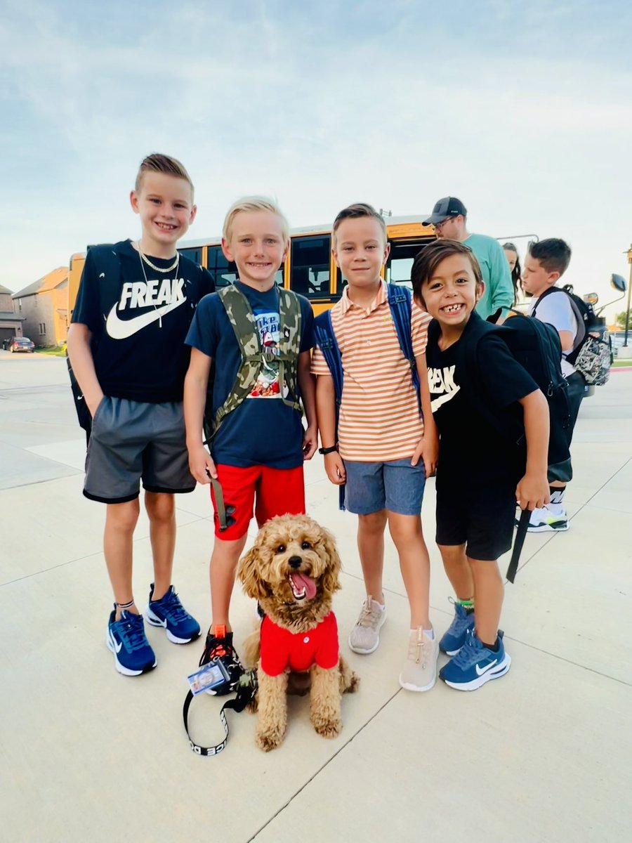 HarvestTexas's tweet photo. Happy first day of school @ArgyleISD 🦅!! #eaglesfirstday https://t.co/ePcDkP4EOJ