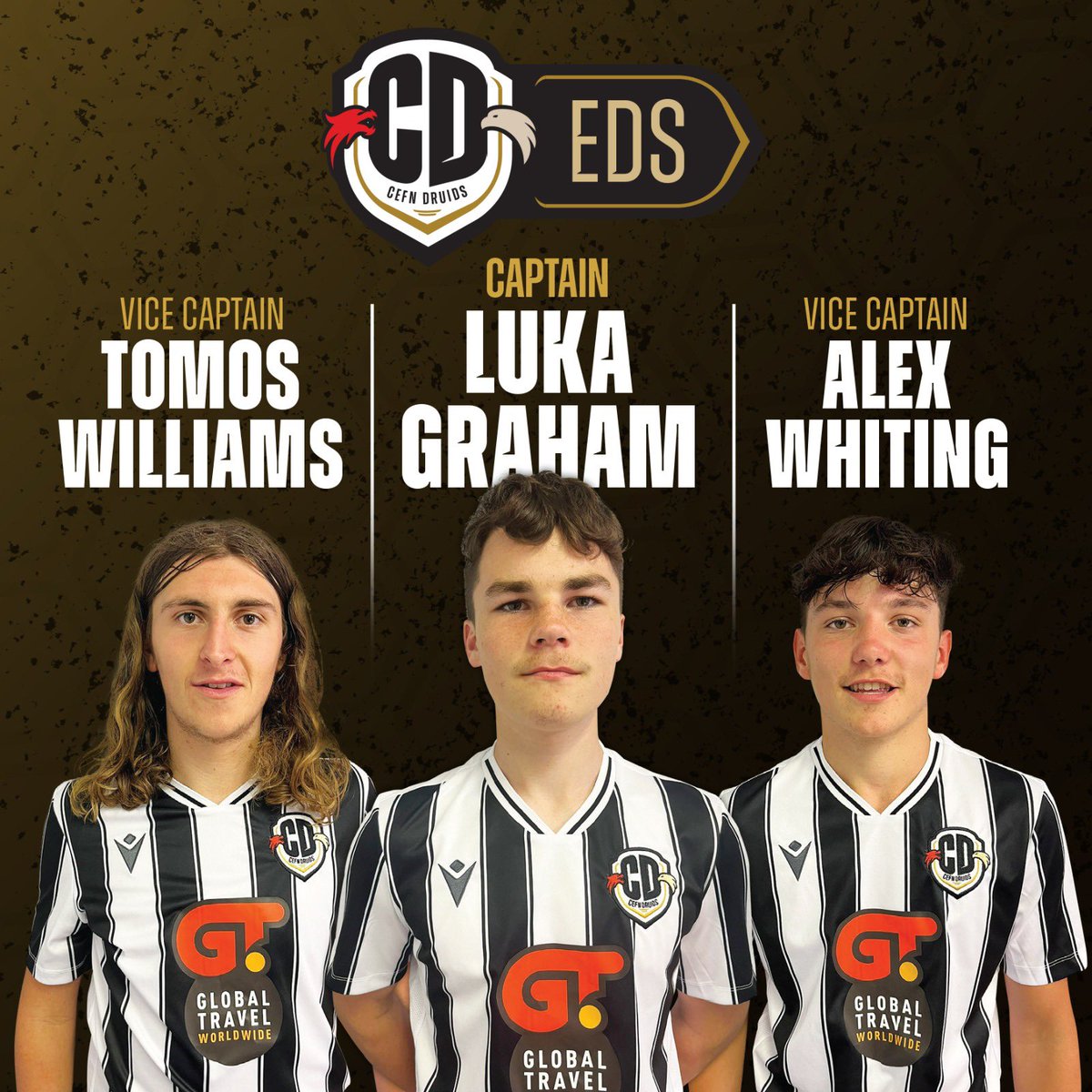 druidsyouth's tweet photo. Our EDS and U19s captains for the season!

Well in lads! 👏

#Druids ⚫️⚪️ https://t.co/lBTqRMhZcy