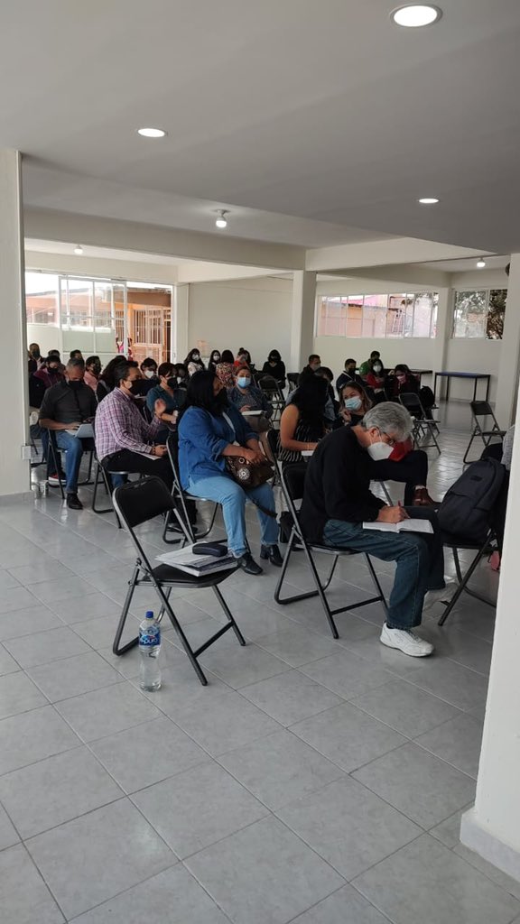 161EPO's tweet photo. En la EPO 161 iniciamos la Jornada académica: con el tema Diagnóstico e indicadores académicos @Bg48Supervision
@geramonro05
@israeljeronimol
@HectorUlisesCG1
@NoeOrtegaCamac1
@alfredodelmazo
@dbg_epoem https://t.co/zCc8kwYgzP
