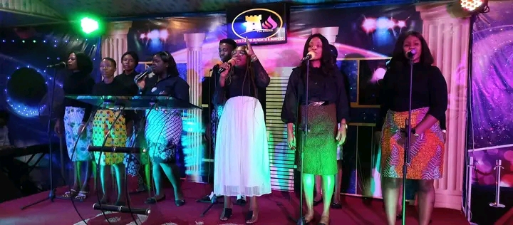 linnie_michael's tweet photo. What would we have done without God's presence....

Like imagine the joy, freedom, peace  we feel everytime we fellowship with HIM

P.S: Me ministering together with my Leader, Min. Unyi Innocent 

#GodFirst 
#JesusToTheWorld 
#Grace_Ambassador
©️ Linnie Michael ✍🏾 https://t.co/vOoSTt1P8F