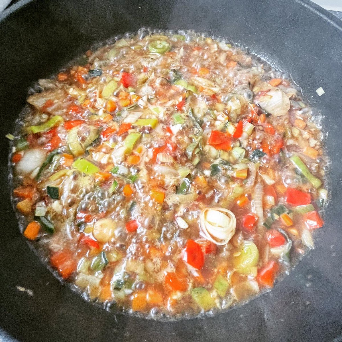 JayGuevara82's tweet photo. #Spaghettini mit loaded #Gemüse #Bolognese mit #Rinderhack vom #Schultenhof
#Dinner #HelsKitchen #BergischSoulfood #FoodPorn #PastaPorn #BolognesePorn https://t.co/2tnX3lcJQJ
