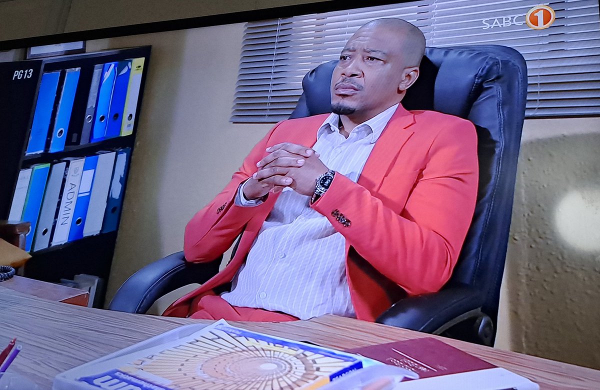 Who's the better principal? Like for  Magongwa or retweet for Manaka 

#SkeemSaam