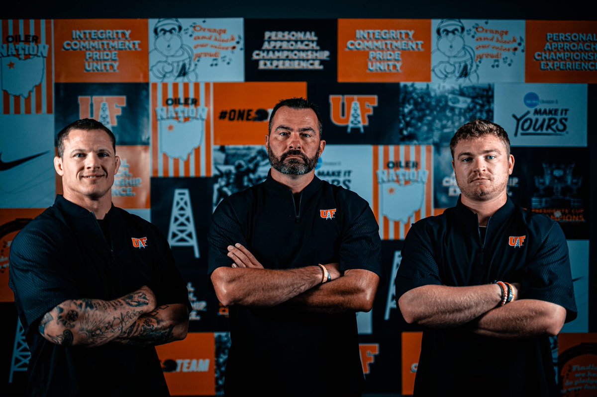 As all of our Oilers begin classes today, we as a staff would like to reintroduce ourselves to you! For the next few weeks we will have a 🚨COACH SPOTLIGHT🚨every Monday until we introduce our entire staff.