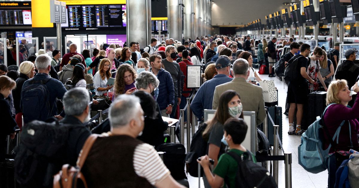 ReutersUK's tweet photo. Heathrow Airport to extend limit on flights till October https://t.co/rvGmfcaIxF https://t.co/4DLakIQaes