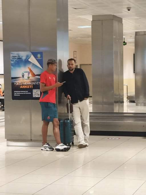 SPORTMAROC2's tweet photo. منتصر الحتيمي يجتاز الفحوصات الطبية بنجاح قبل التوقيع لنادي طرابزون سبور التركي 

#maroc #Algerie #Tunisie #rca #mco #raja #mouloudia #wac #hus #mat #maS #irt #mat #kac #asfar #fus #sccm #rsb #rcoz #rcaz #wac #wydad #wac #Mercato #maroc #botola https://t.co/3I56wMEAVu