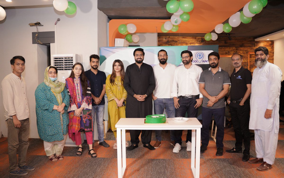 poolkaro's tweet photo. Random clicks on the 75th independence day celebrations at Poolkaro Lahore office.

Download Link:
https://t.co/IG2uLWJ7oY

#Poolkaro #ShareKaro #Pakistan #DiscountOffers # IndependenceDay #Freedom  #Liberty #FuelPrice #CashBack #Ride #ExtraEarning  #SocialNetworking #HassleFree https://t.co/625yYHXIDU
