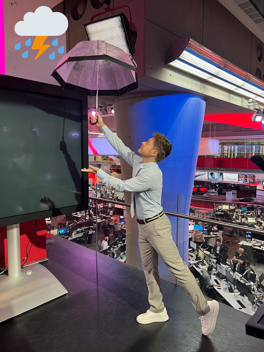 Tomasz Schafernaker tweet media