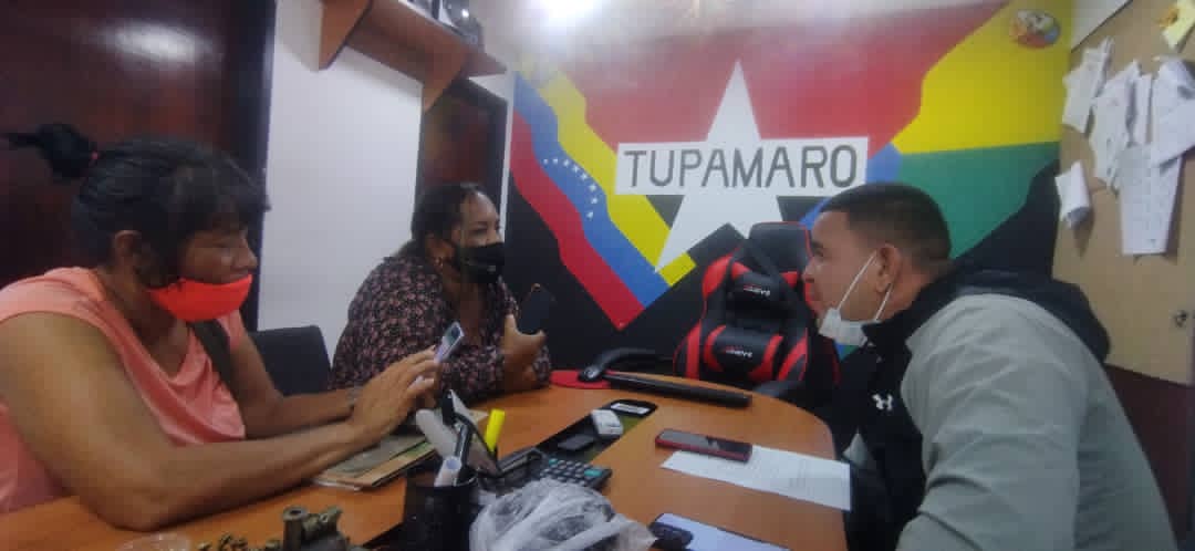 JohendersonG_'s tweet photo. #15Ago| 1/2 Ameno encuentro con el Poder Popular representado en éstas mujeres incansables del Sector "La Pintera".de la Comunidad Batalla de Santa Inés, dando cumplimiento a las orientaciones del Presidente Obrero @NicolasMaduro, Gob.@Soykarinacarpio...
#PensarComoPais https://t.co/5ghuFhCyJ8