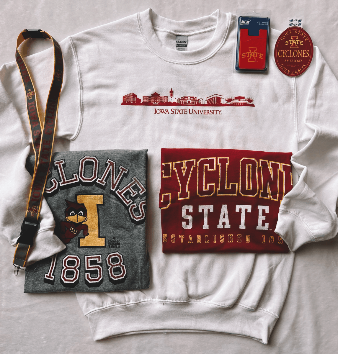 BarefootAmes's tweet photo. Time for a WELCOME BACK #BAREFOOTSIXPACK!
FOLLOW, LIKE &amp; RETWEET to Enter to Win NOW!
*winner announced FRIDAY 8/19*
#shopbarefoot #cyclONEnation #iowastate #cyclones https://t.co/ruZfDVkJmh
