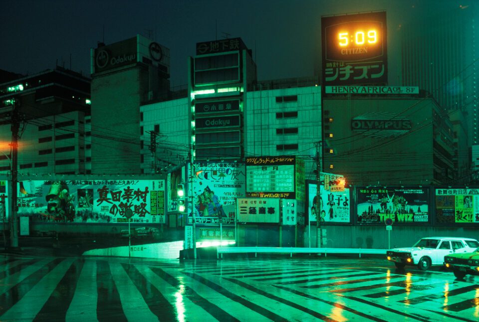 AestheticaMag's tweet photo. In 1976, photographer Greg Girard (@gregforaday) arrived in Tokyo. 

“Blade Runner-esque” had yet to enter the lexicon, and the resulting images were mesmerising – capturing the city's glowing nocturnal architecture.

Read the interview: https://t.co/b1PU33hRmy https://t.co/9JtLs5chUz