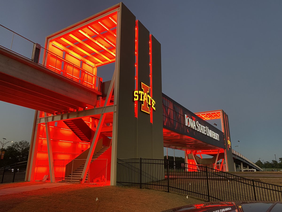 CycloneFB's tweet image. Bridge pics?

𝐁𝐫𝐢𝐝𝐠𝐞 𝐏𝐢𝐜𝐬‼️

🌪🚨🌪