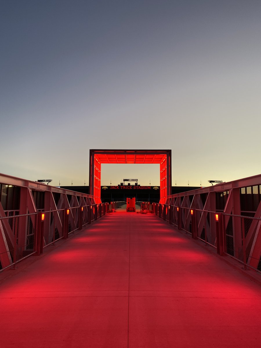 CycloneFB's tweet image. Bridge pics?

𝐁𝐫𝐢𝐝𝐠𝐞 𝐏𝐢𝐜𝐬‼️

🌪🚨🌪