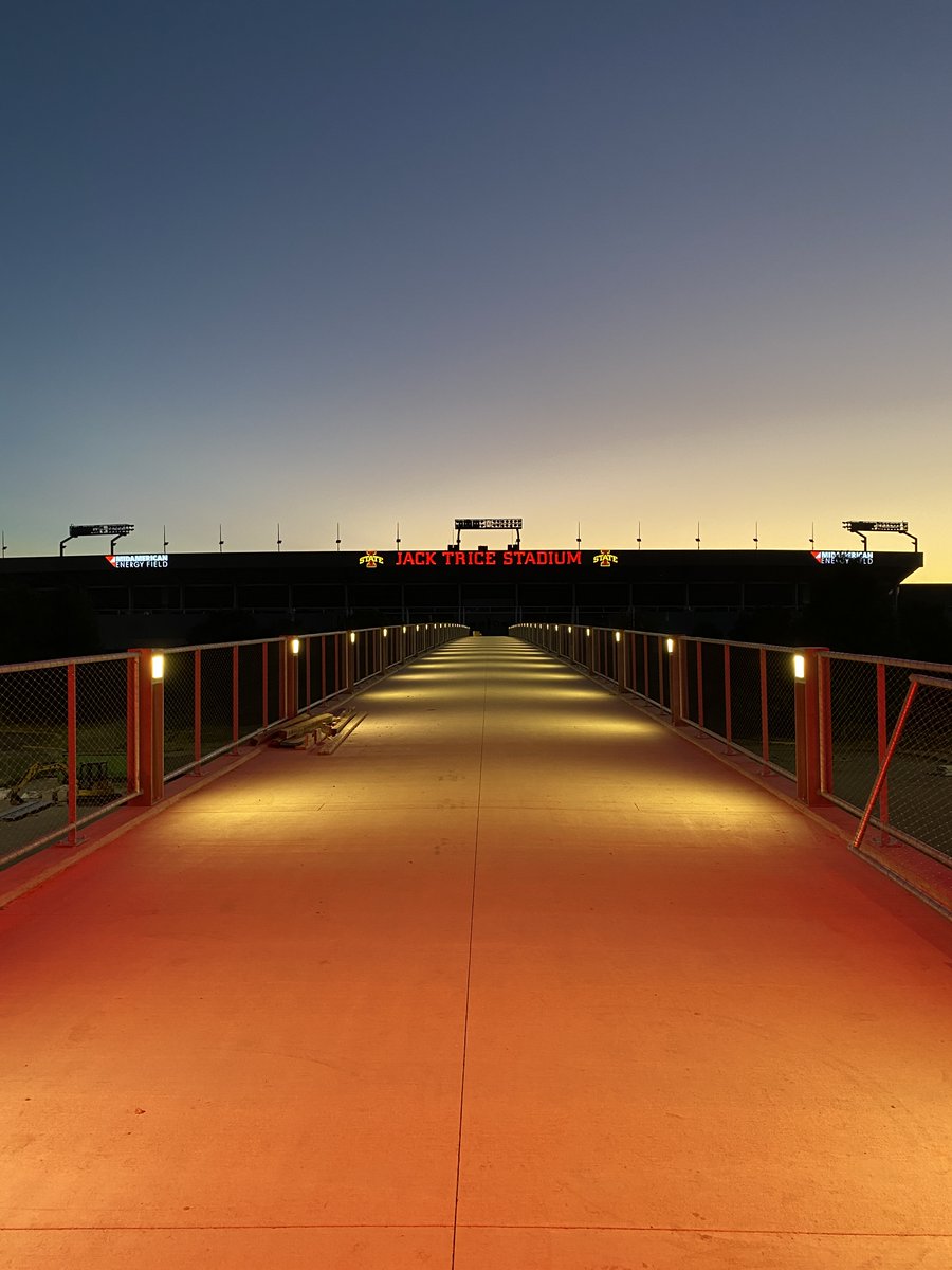 CycloneFB's tweet image. Bridge pics?

𝐁𝐫𝐢𝐝𝐠𝐞 𝐏𝐢𝐜𝐬‼️

🌪🚨🌪