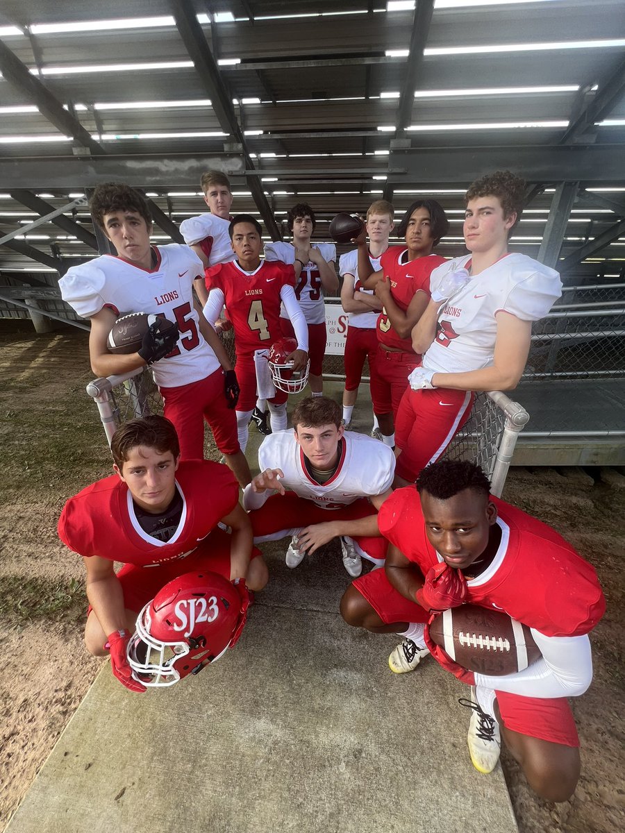 vypehouston's tweet photo. Great Day at St. John 23 out in the Katy area…

#vypecampus @SJ23Lions @SJ23Football @TAPPSbiz https://t.co/cDBhfeaTHI