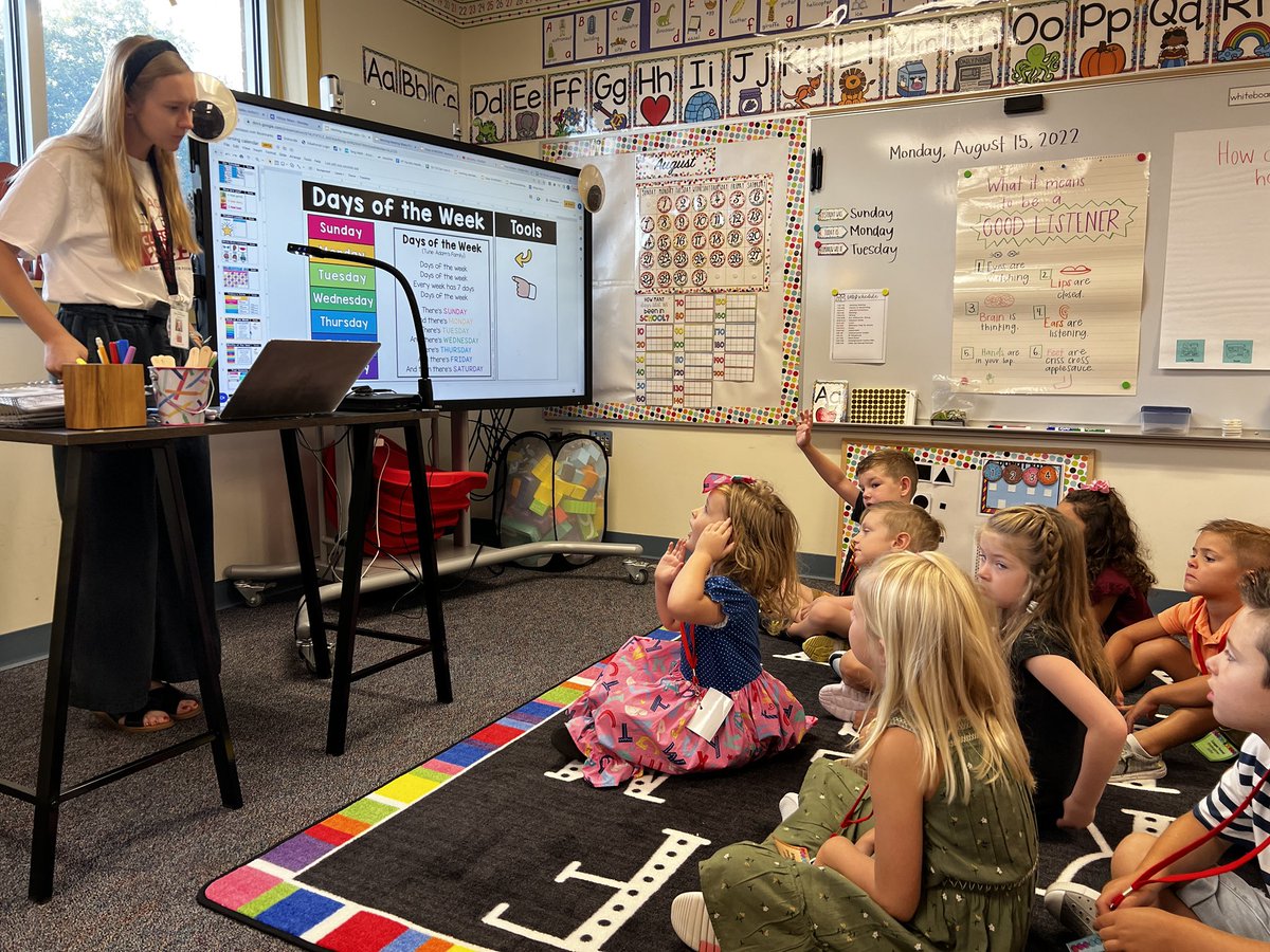 ArgyleISD's tweet photo. What a great first day in Argyle ISD! 🦅🎉

#EaglesFirstDay #SoaringHigher https://t.co/c5LxFxMv3S