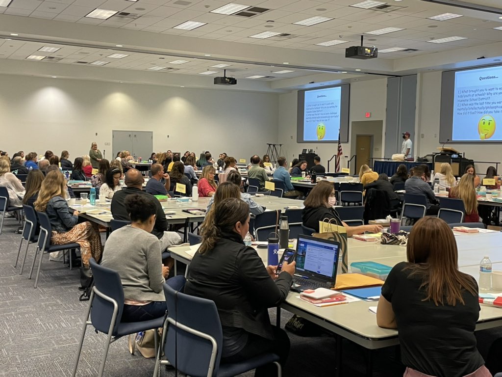 dcastellanohsd's tweet photo. Our 2022 MTSS kick off event with Dr. Martin Alberto Gonzalez as we explore our identities and how this impacts our classrooms.  #boxnard #hesdpride.  @SafeCivilJeremy @hcosgrove @HuenemeElemSD https://t.co/uY2fm5IG0q