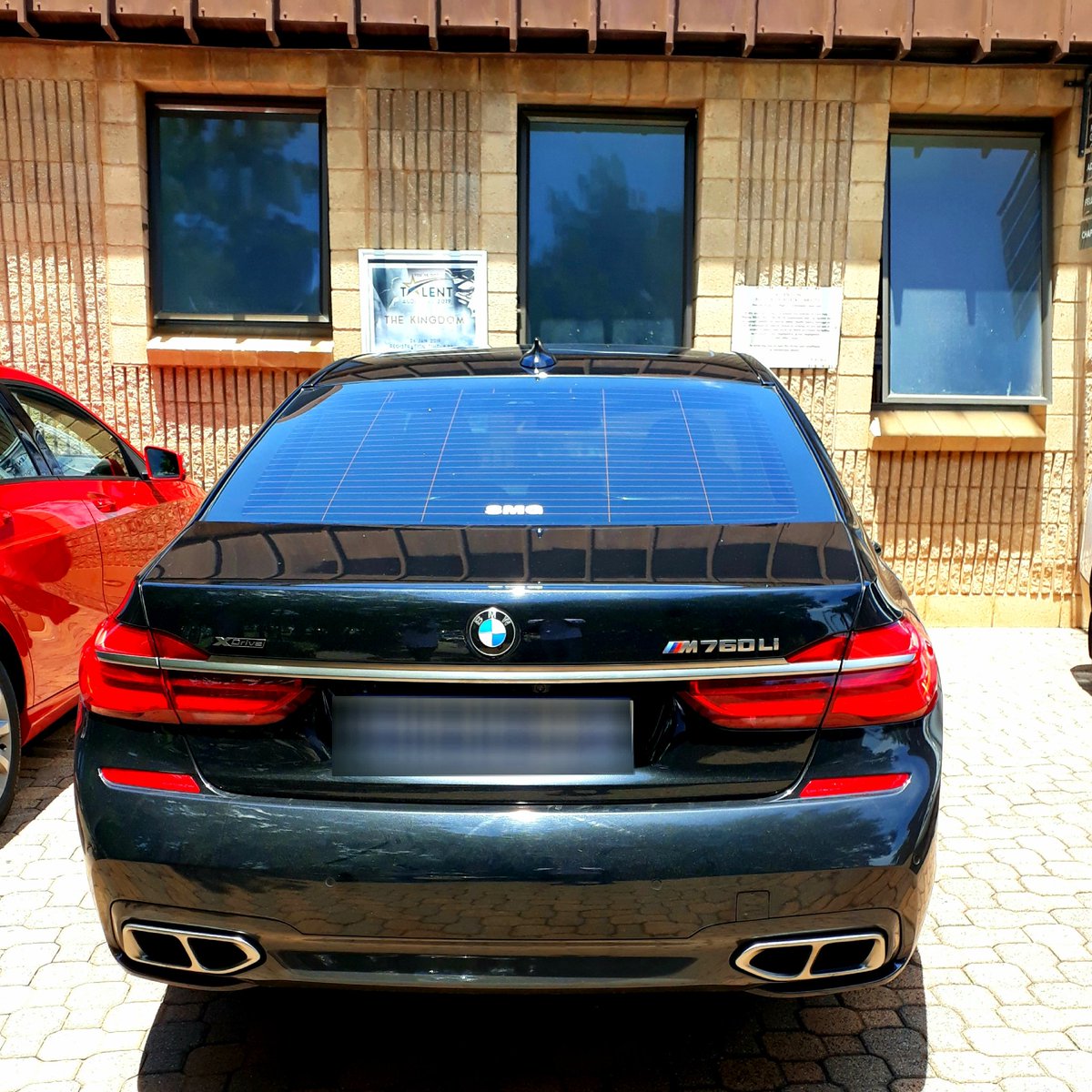 Cars924_'s tweet photo. After a hectic weekend filled with sportscars, it's best to start your week in a BMW 760li.
#bmw #7series #bmw760li #760li #luxurycar #cars924 #cars924drivenbydesire #drivenbydesire924 #carsoftwitter #twittercars #carguy #petrolhead #carcommunity https://t.co/MEPPAWpExj