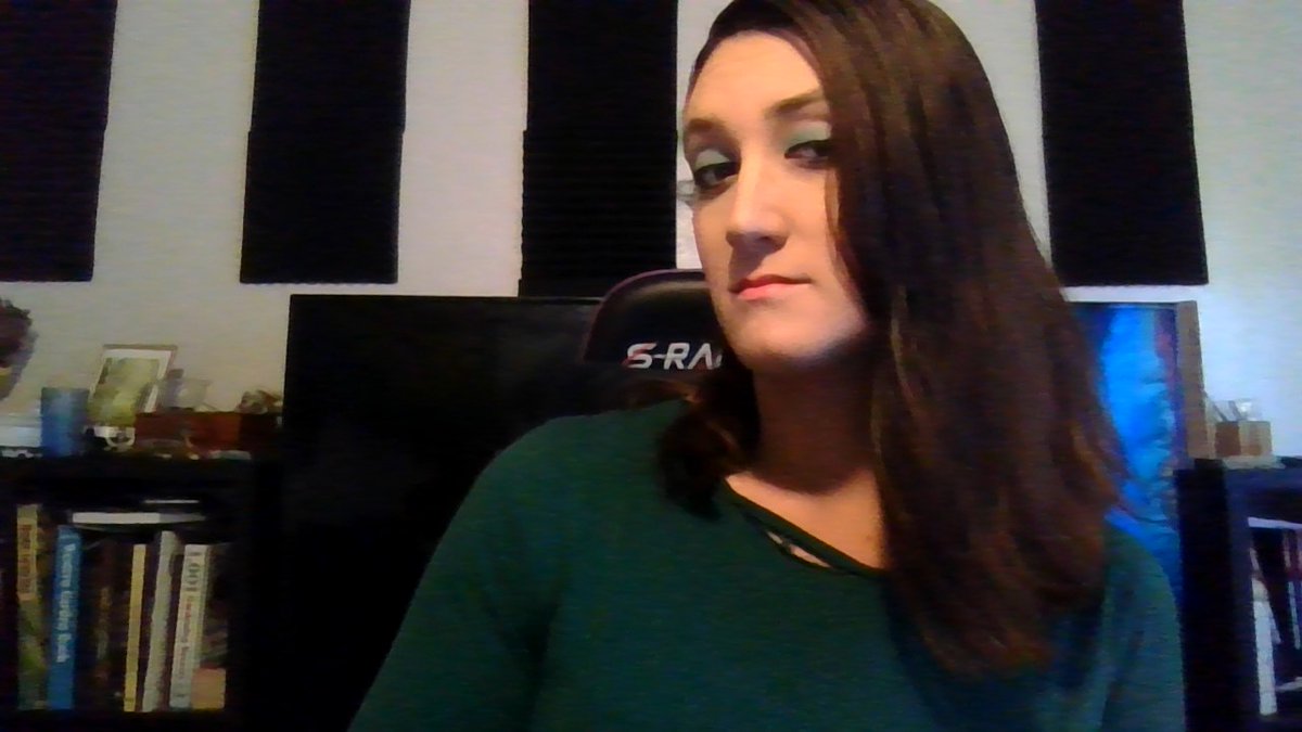 Kosmic_Kitsune's tweet photo. decided to do a full-face makeup today, i feel like im getting better at this! #MTF #TransIsBeautiful #Transgirl #Transwoman #GirlsLikeUs https://t.co/wY7W66rGPb