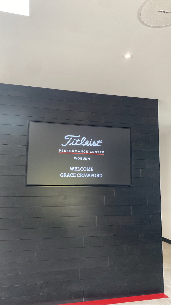 Grace Crawford Golf tweet media