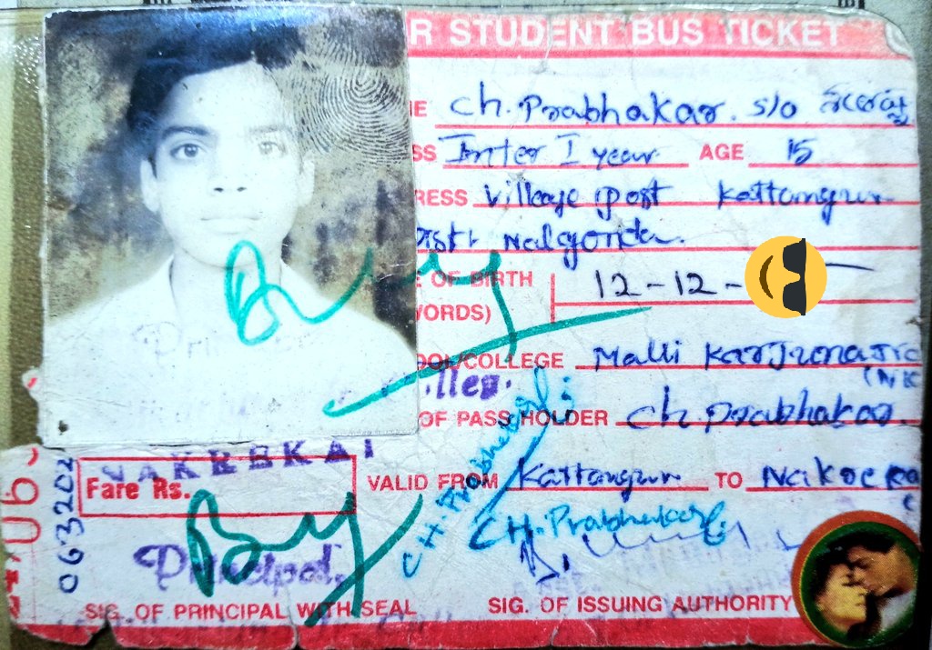 prabhatillu's tweet photo. I have gone through my past again, luckily I have my dairies to remember many things. 8years of college life, it is not easy thing my dear friend (2002 to 2010 college days(Plus2+Graduation+Post-graduation)). #MemorableDays #Happy #SadMoments #Celebrations #ToughDays https://t.co/zMKQUkVJEQ