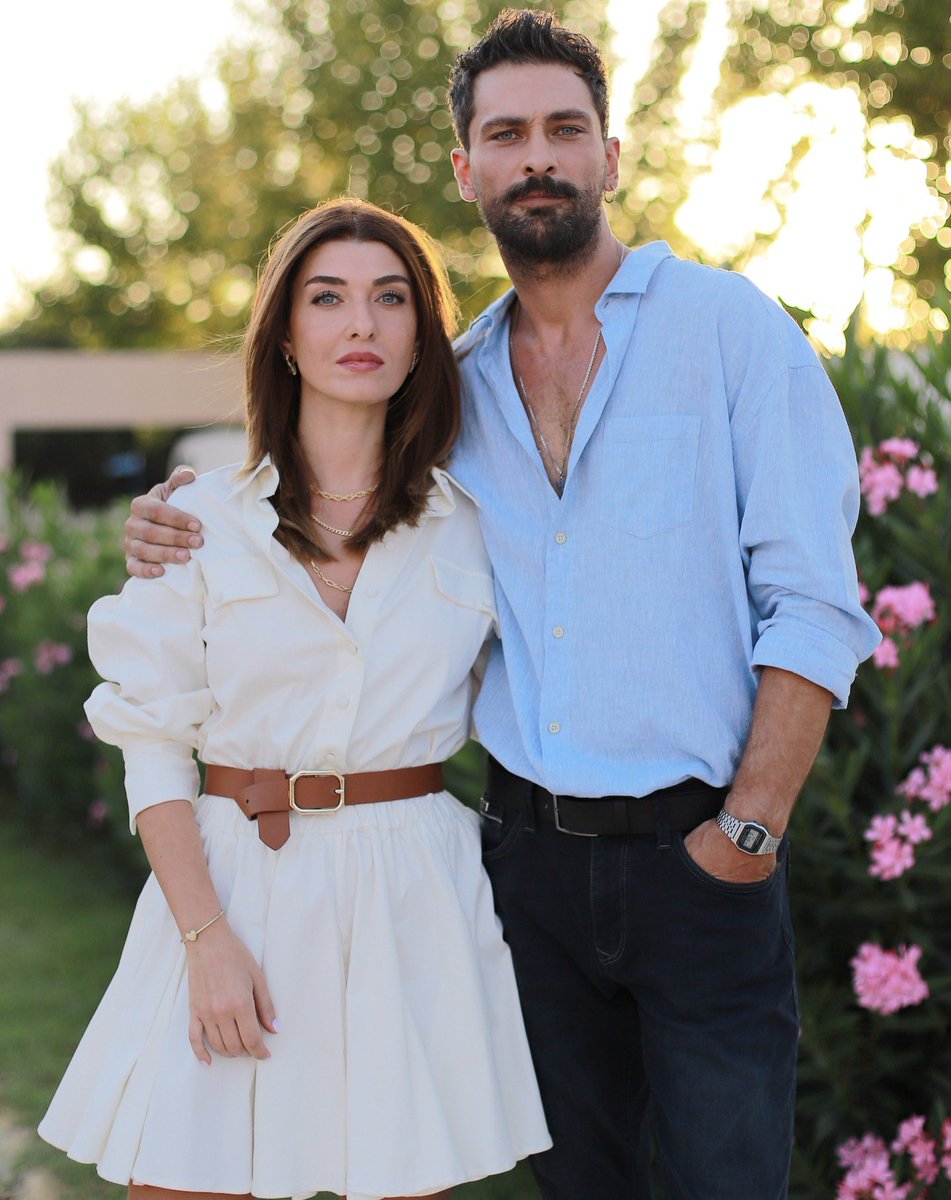 FanOnurtuna's tweet photo. OnurTuna'nın yeni filmi #Hiç 'ten ilk kare geldi ♥️

#AslıhanGüner #OnurTuna https://t.co/6N9xvGphxJ